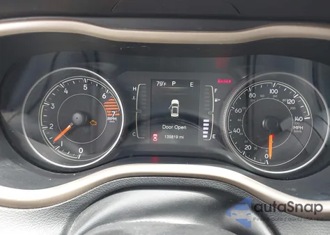 2018 Jeep Cherokee Latitude Fwd from USA, damaged, VIN 1C4PJLCB2JD595549